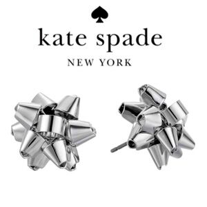 Kate Spade New York ♠️ 
silver bougie bow earrings